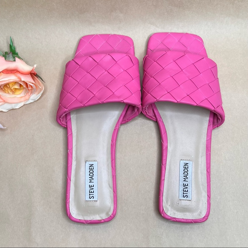 Steve Madden sandals